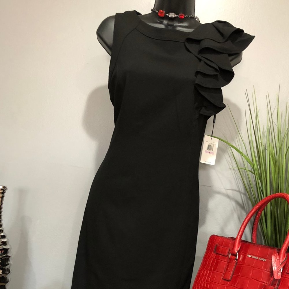 STYLISH BLACK RUFFLE DRESS - Picture 2 of 2